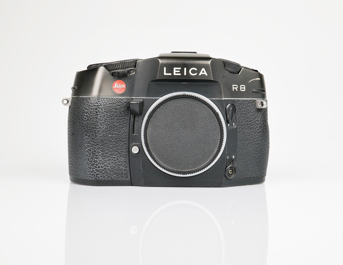 LEICA R8, black