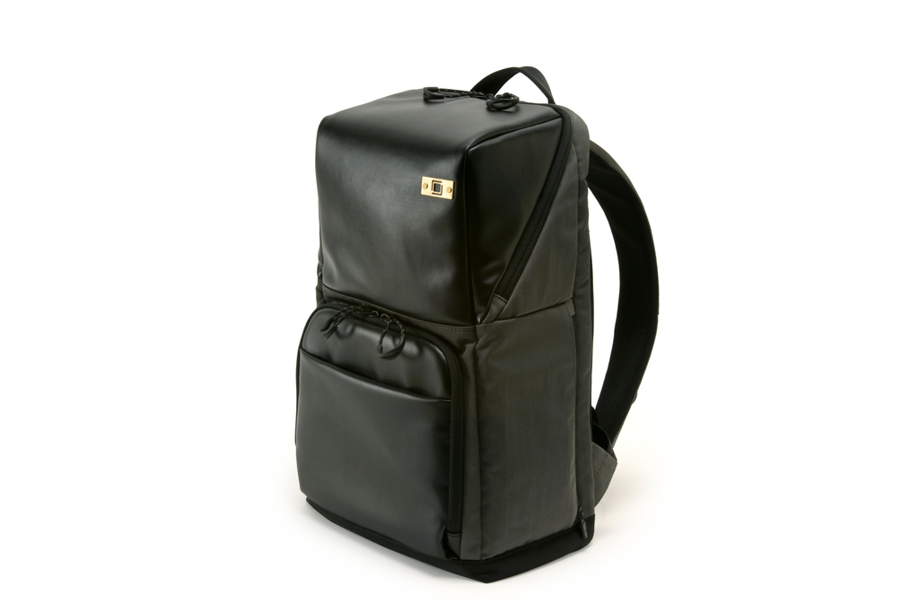 Artisan&Artist PVC leather/Nylon backpack ACAM BS0001 BKGY