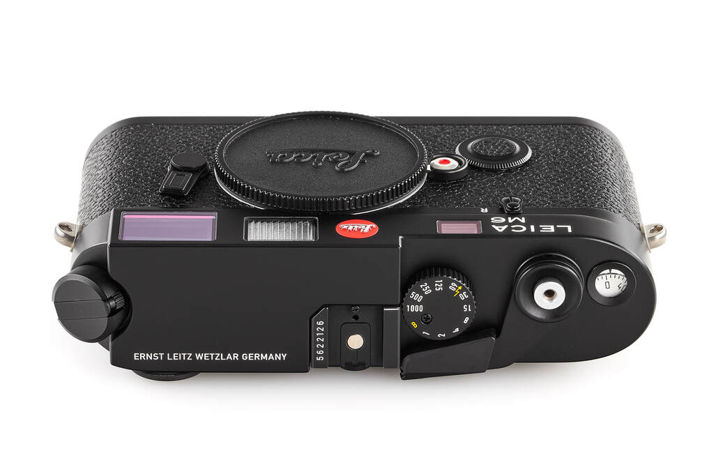 Leica M6 reissued 10557 - like new with 2 years guarantee