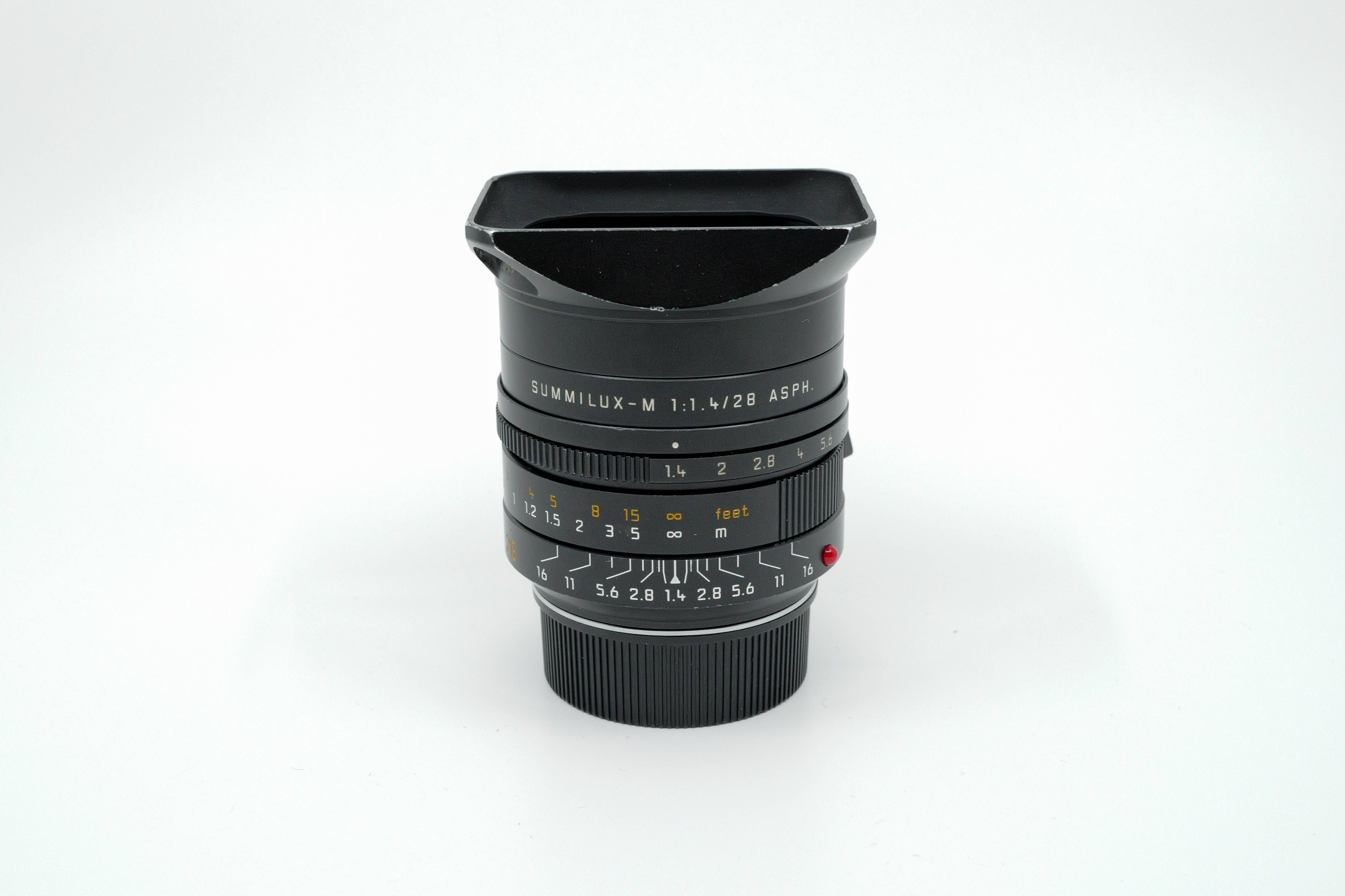 Leica Summilux-M 28mm f:1.4 Leica Summilux-M 28mm f:1.4