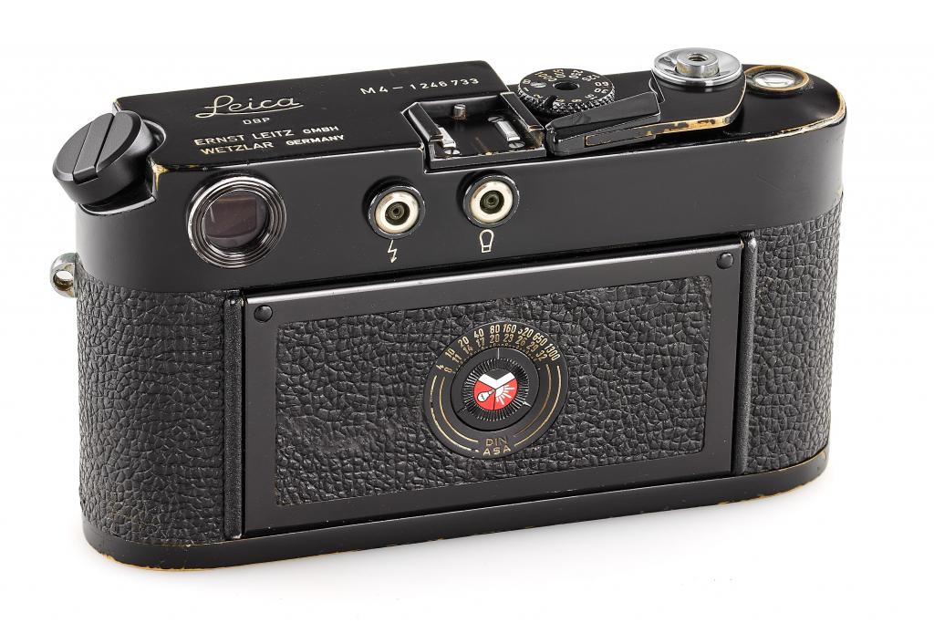 Leica M4 black paint