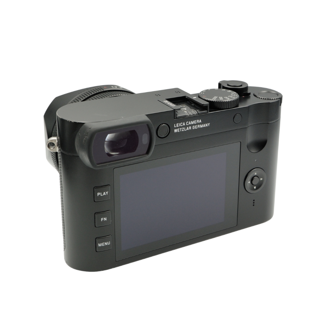 LEICA Q2, black