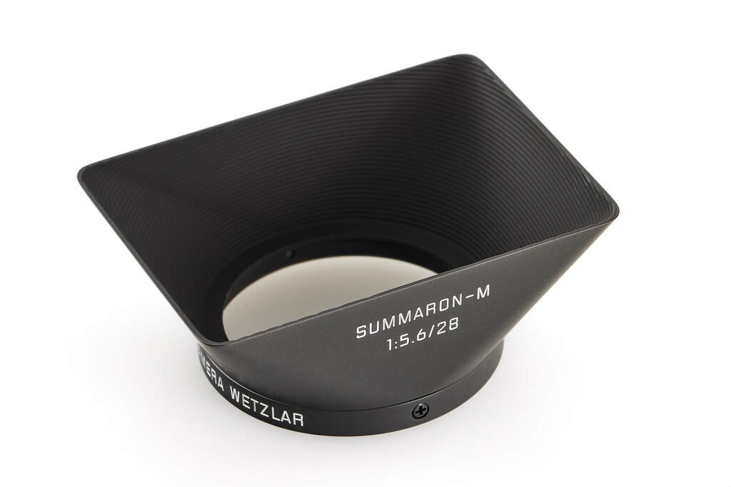 Leica 12474 Hood f. M 5.6/28mm. black- like new with 2 years guarantee