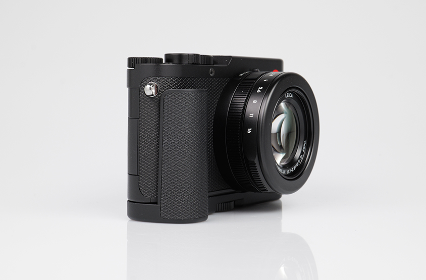 LEICA D-LUX 8, schwarz lackiert