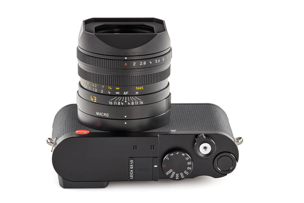 Leica Q3 43 19084 - like new with full guarantee