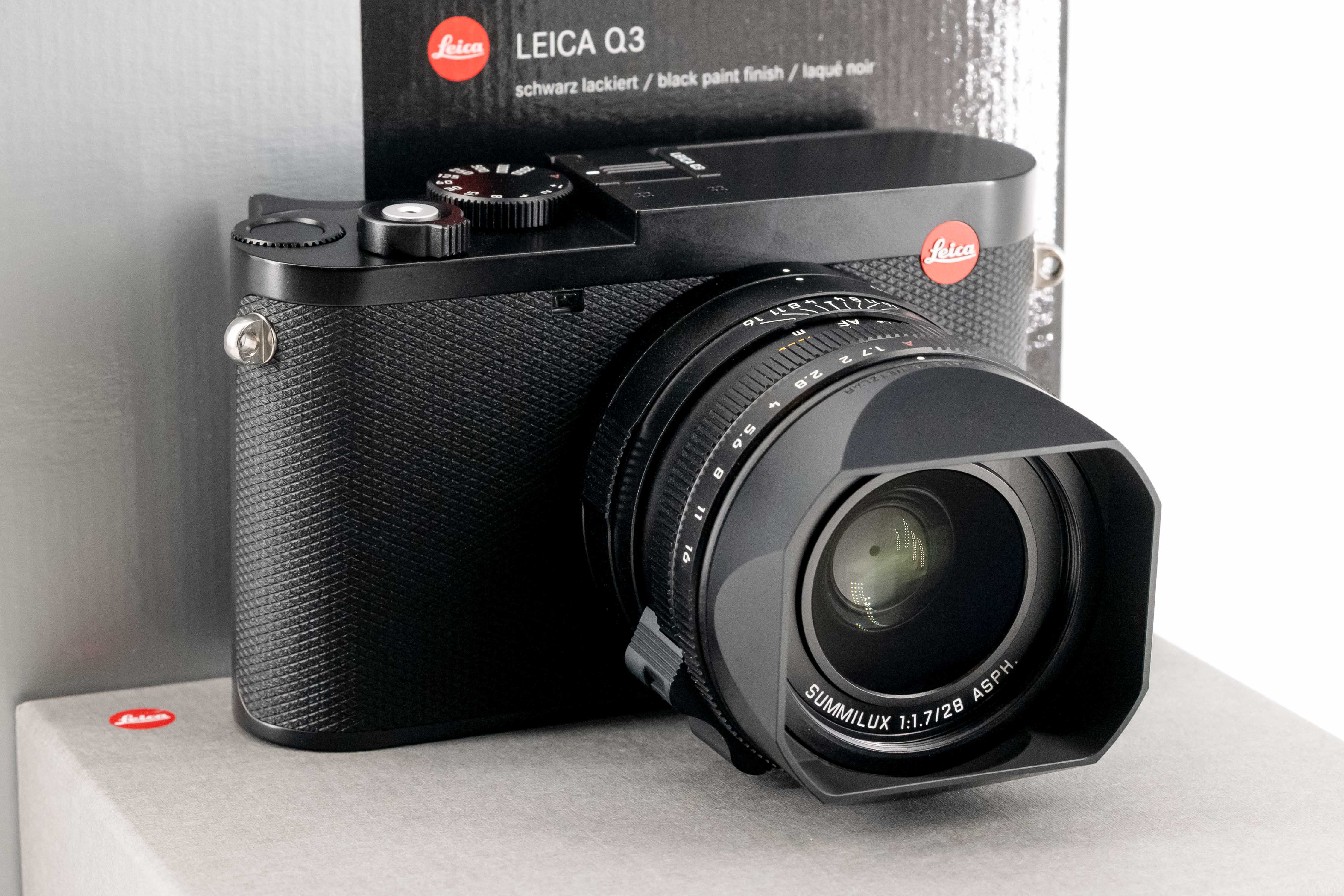 Leica Q3 nero 19082
