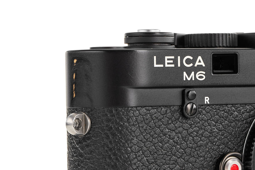 Leica M6 reissued 10557 - like new with 2 year guarantee