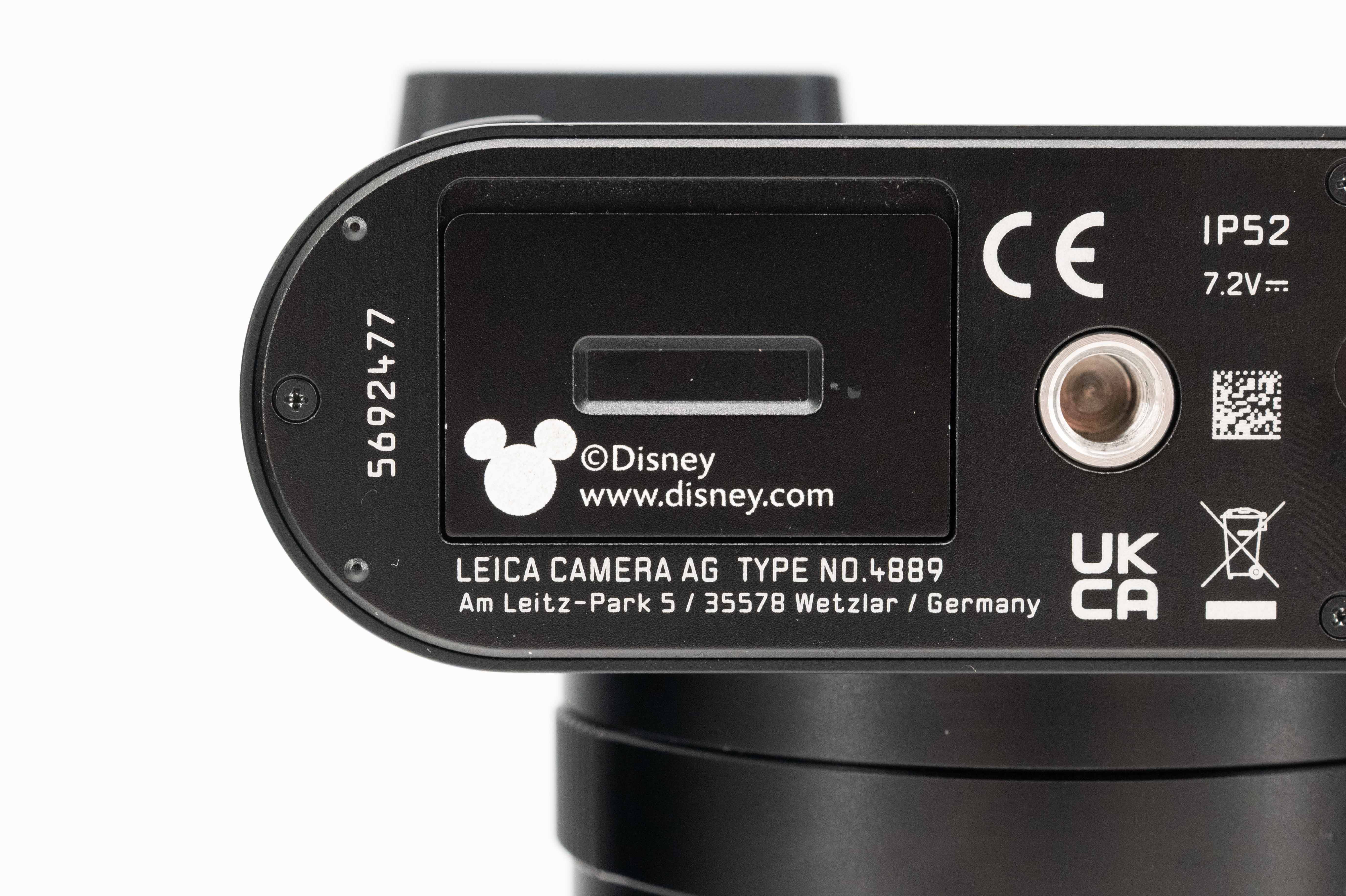 Leica Q2 Disney 100 Years of Wonder Edition 19092