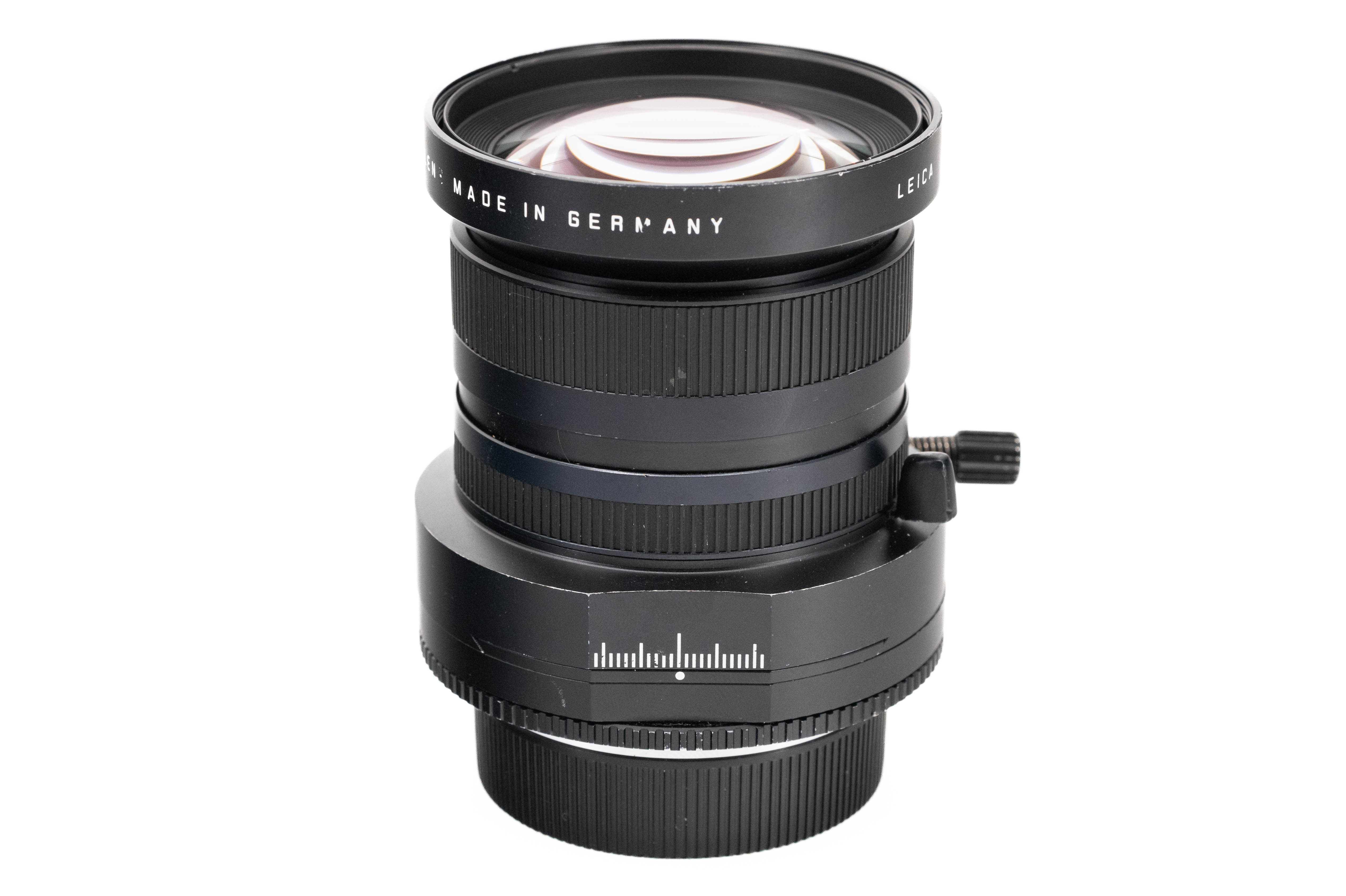 Leica PC Super-Angulon-R 28mm f/2.8 11812 Leica PC Super-Angulon-R 28mm f/2.8 11812