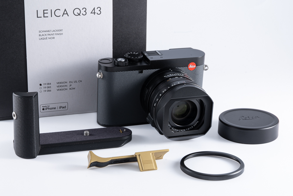 Leica Q3 43, schwarz lack.(Version EU/US/CN) (19084) Leica Q3 43, schwarz lack.(Version EU/US/CN) (19084)