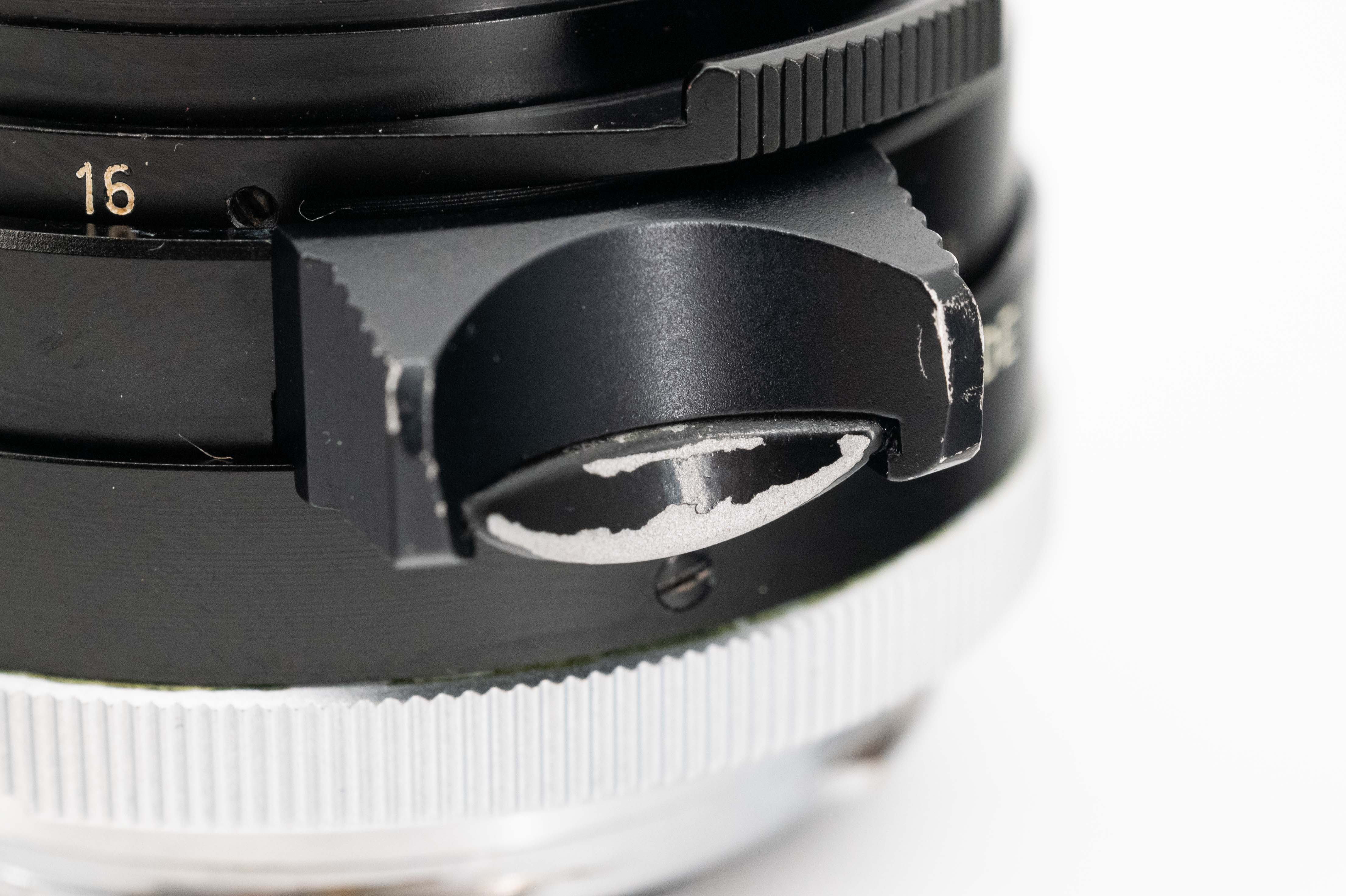 Leica Summilux-M 35mm f/1.4 Infinity Lock 11870