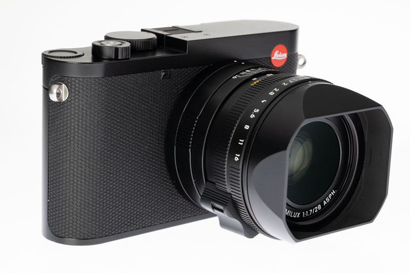 Leica Q3, schwarz lackiert (Version EU/US/CN)