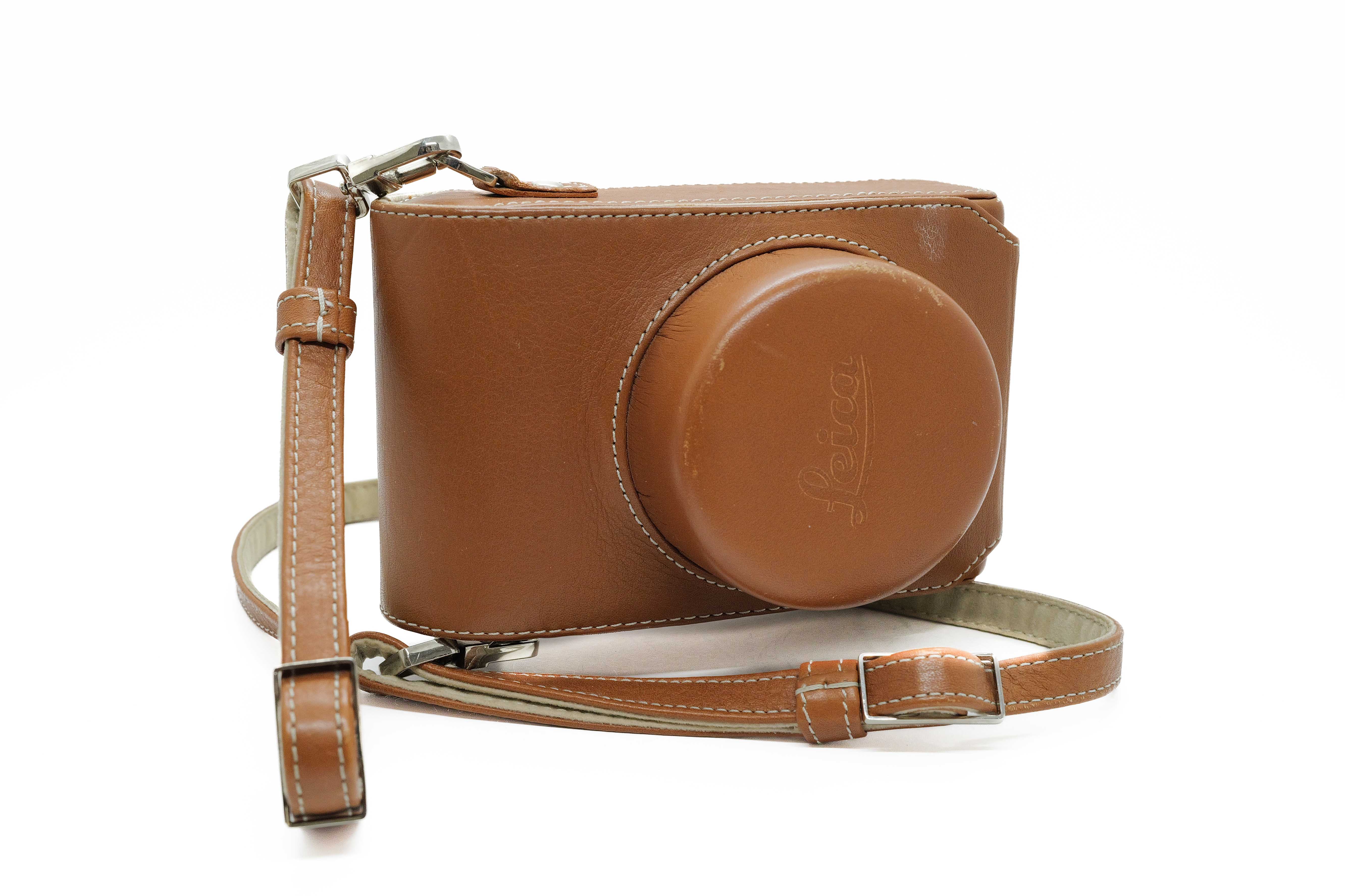 Complete case Leica D-Lux typ 109, cognac Complete case Leica D-Lux typ 109, cognac