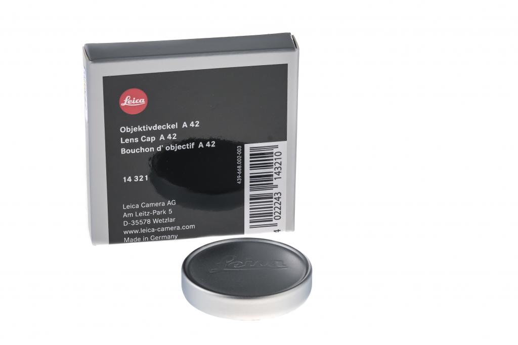 Leica 14321 lens cover f. M 2,8/50 A42 chrome - in like new condition