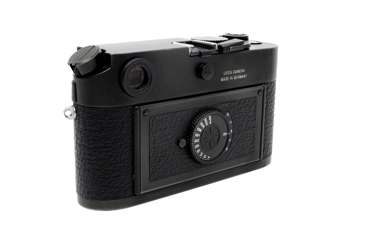 Leica M7 0.72x, black. Leica M7 0.72x, black.