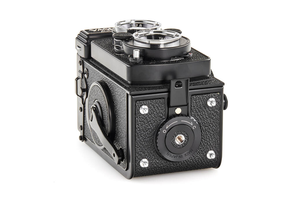 Yashica Mat-124 G