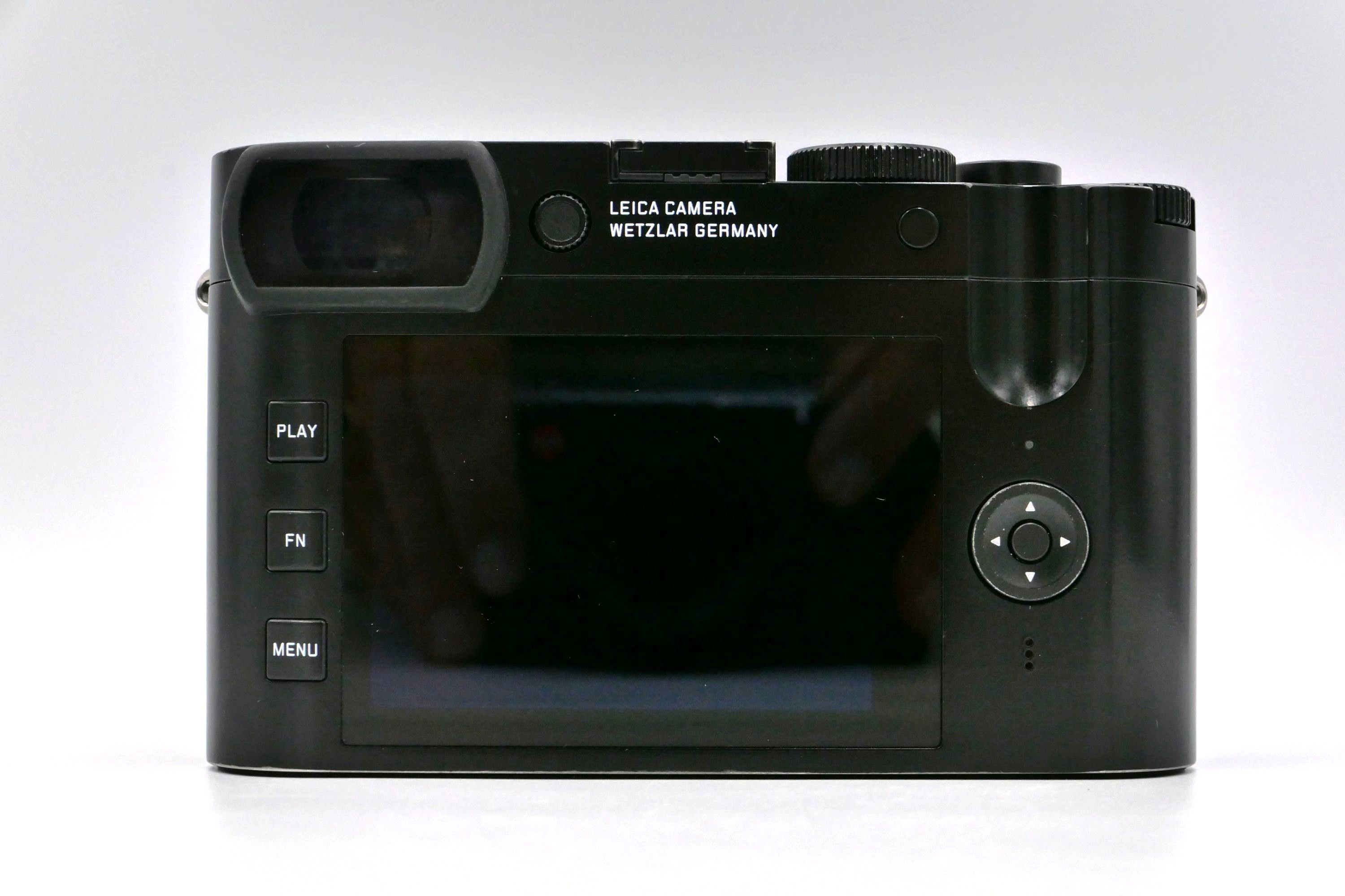 Leica Q2