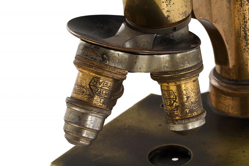 Leica Leitz Brass Microscope Leica Leitz Brass Microscope