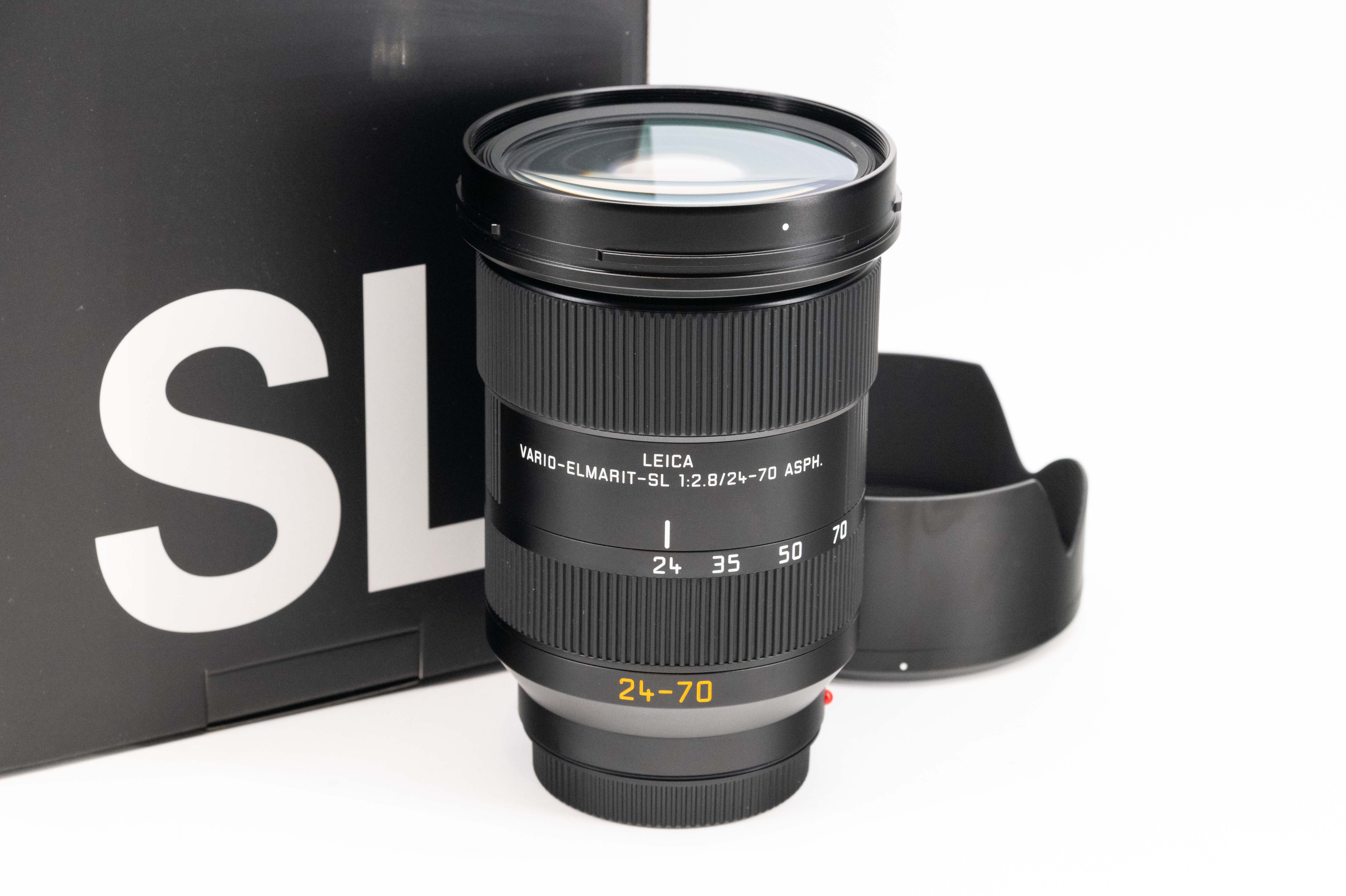 Leica Vario-Elmarit-SL 24-70mm f/2.8-4 11189 | Leica Camera Classic