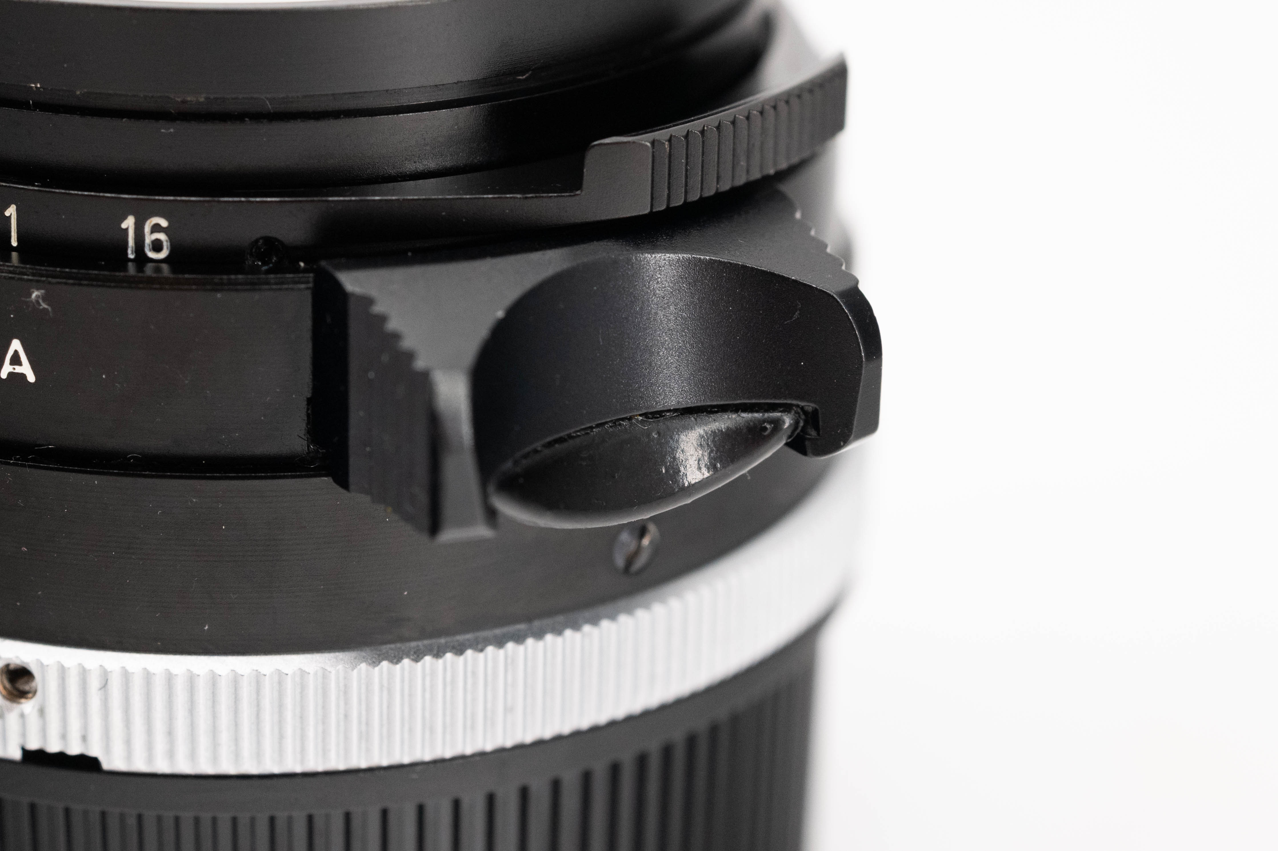 Leica Summilux-M 35mm f/1.4 V2 Infinity Lock 11870