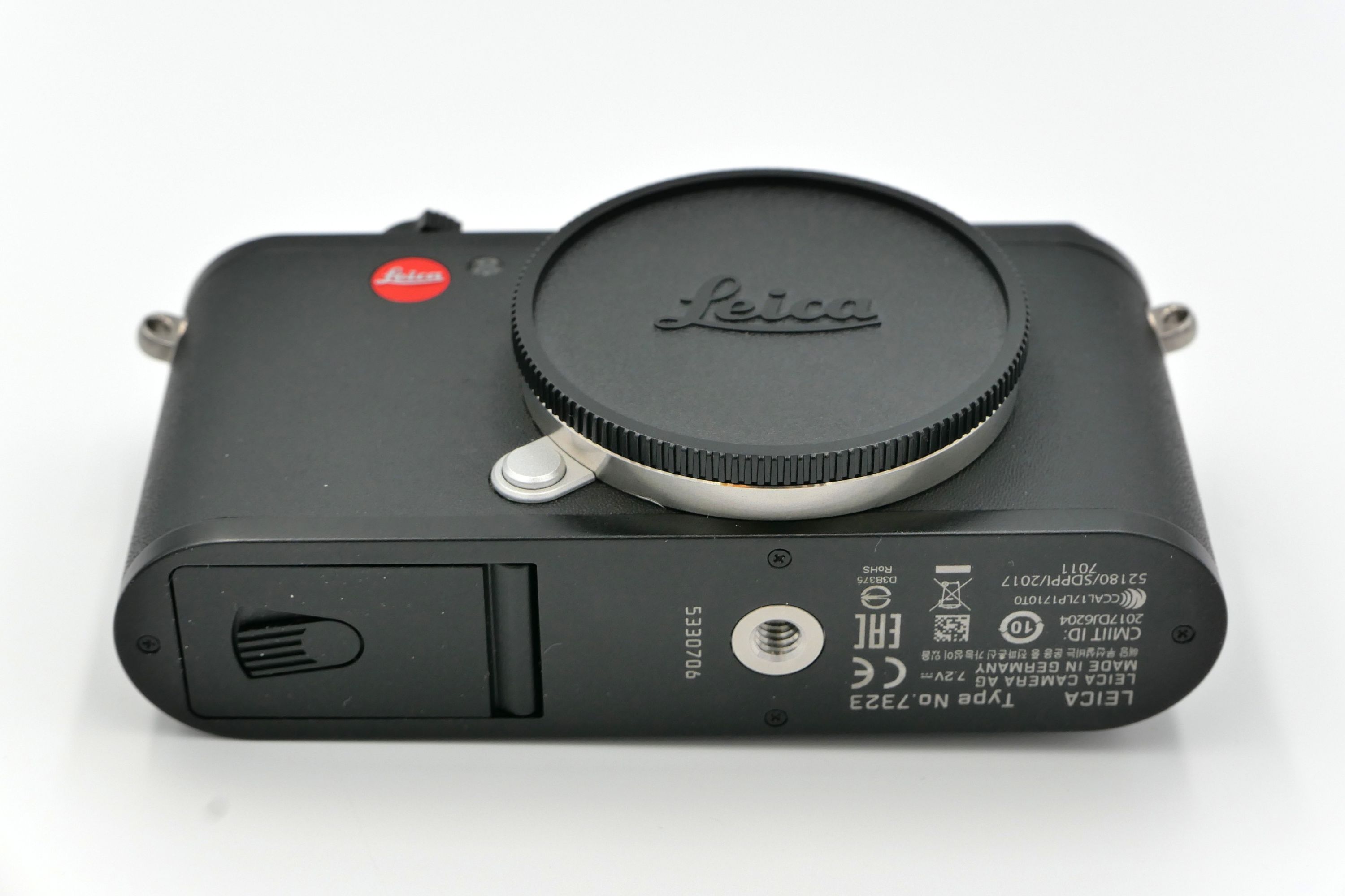Leica CL, Black