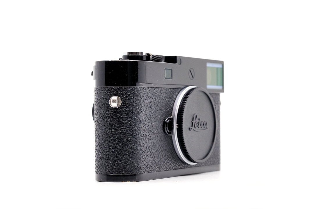 Leica M11, glossy black lacquered (EU/US/CN)