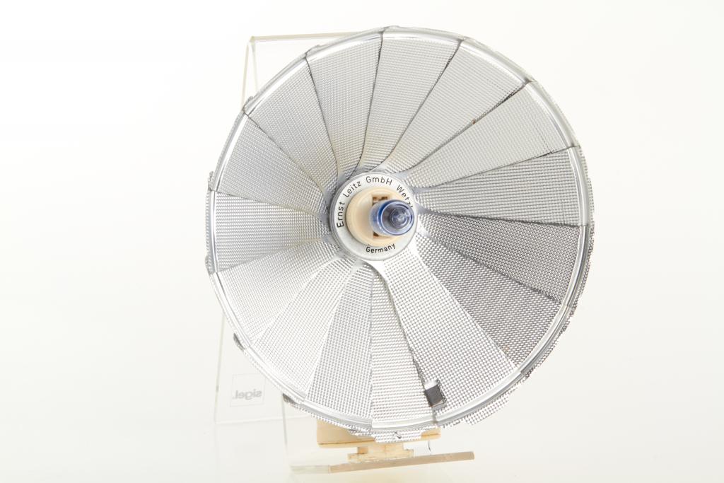 Leica DEOOC Chico flash Leica DEOOC Chico flash