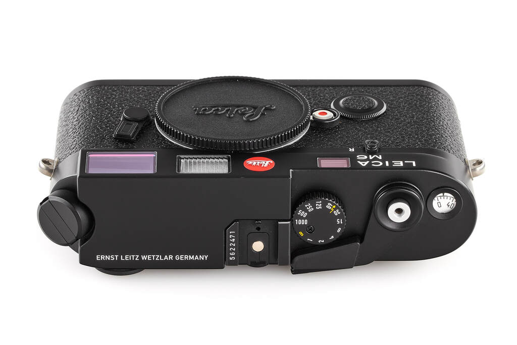 Leica M6 reissued 10557 - with 2 years guarantee