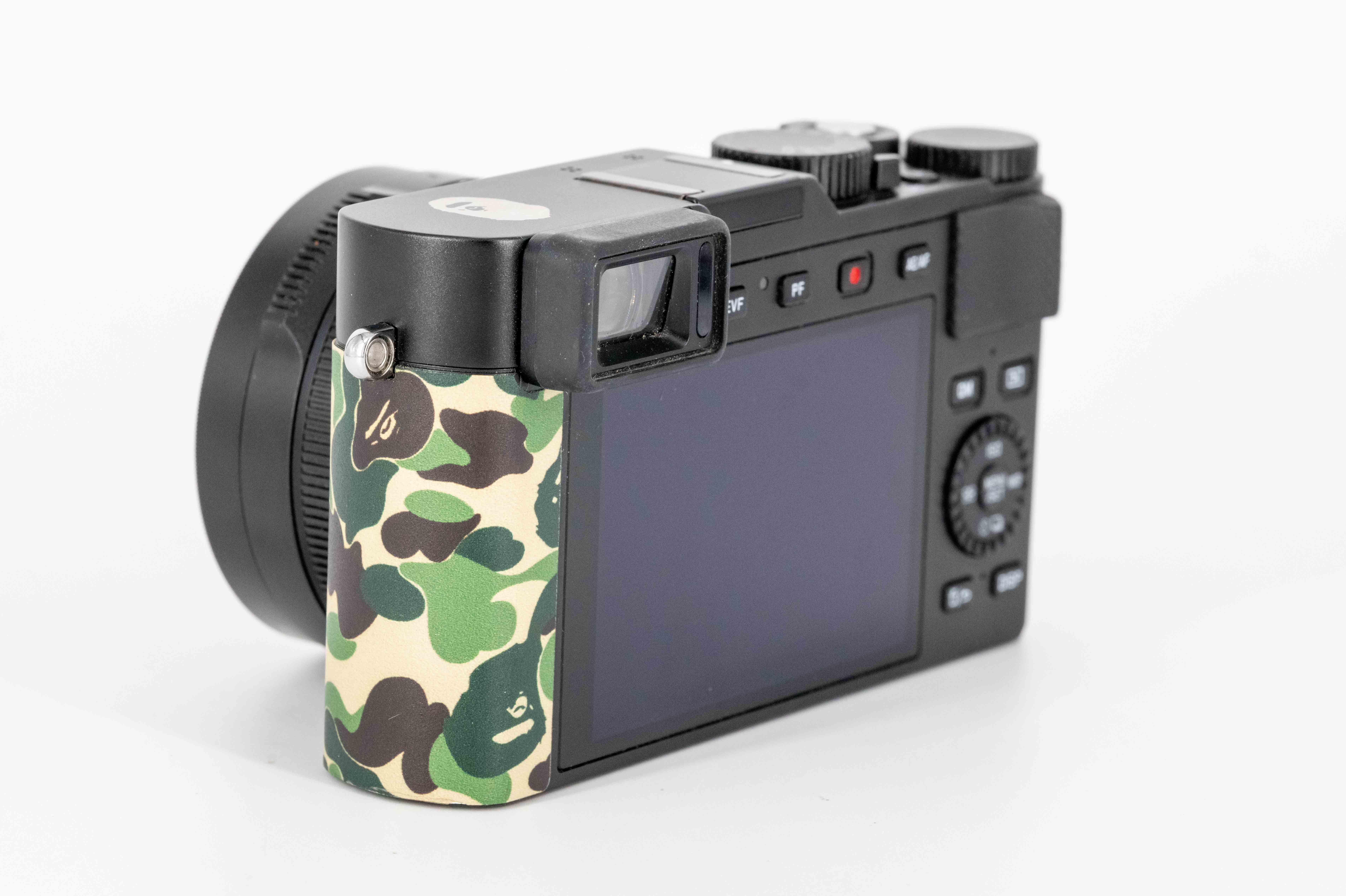 D-LUX 7  Edition A Bathing Ape® X Stash