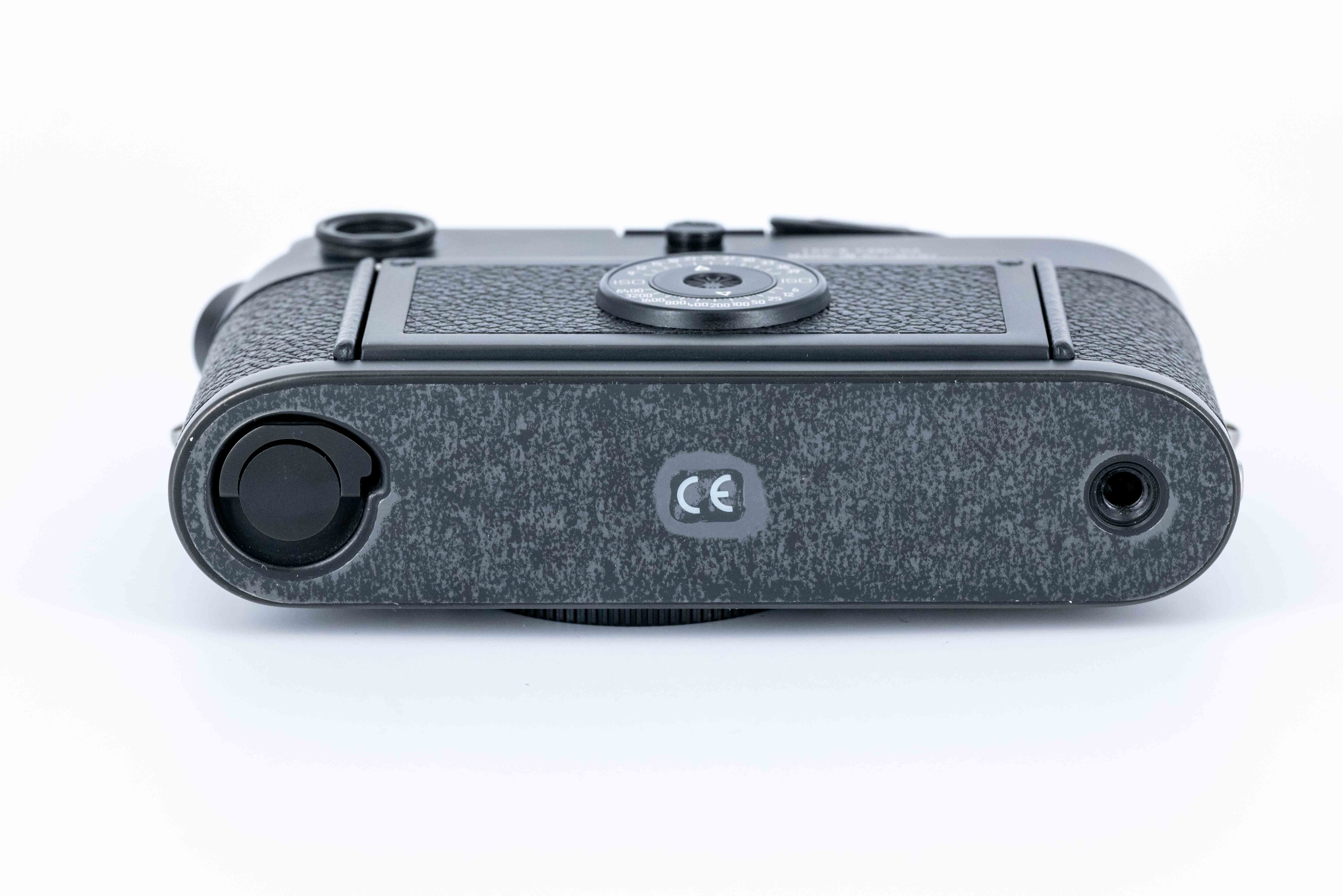 M6 TTL, 0.72, schwarz verchromt
