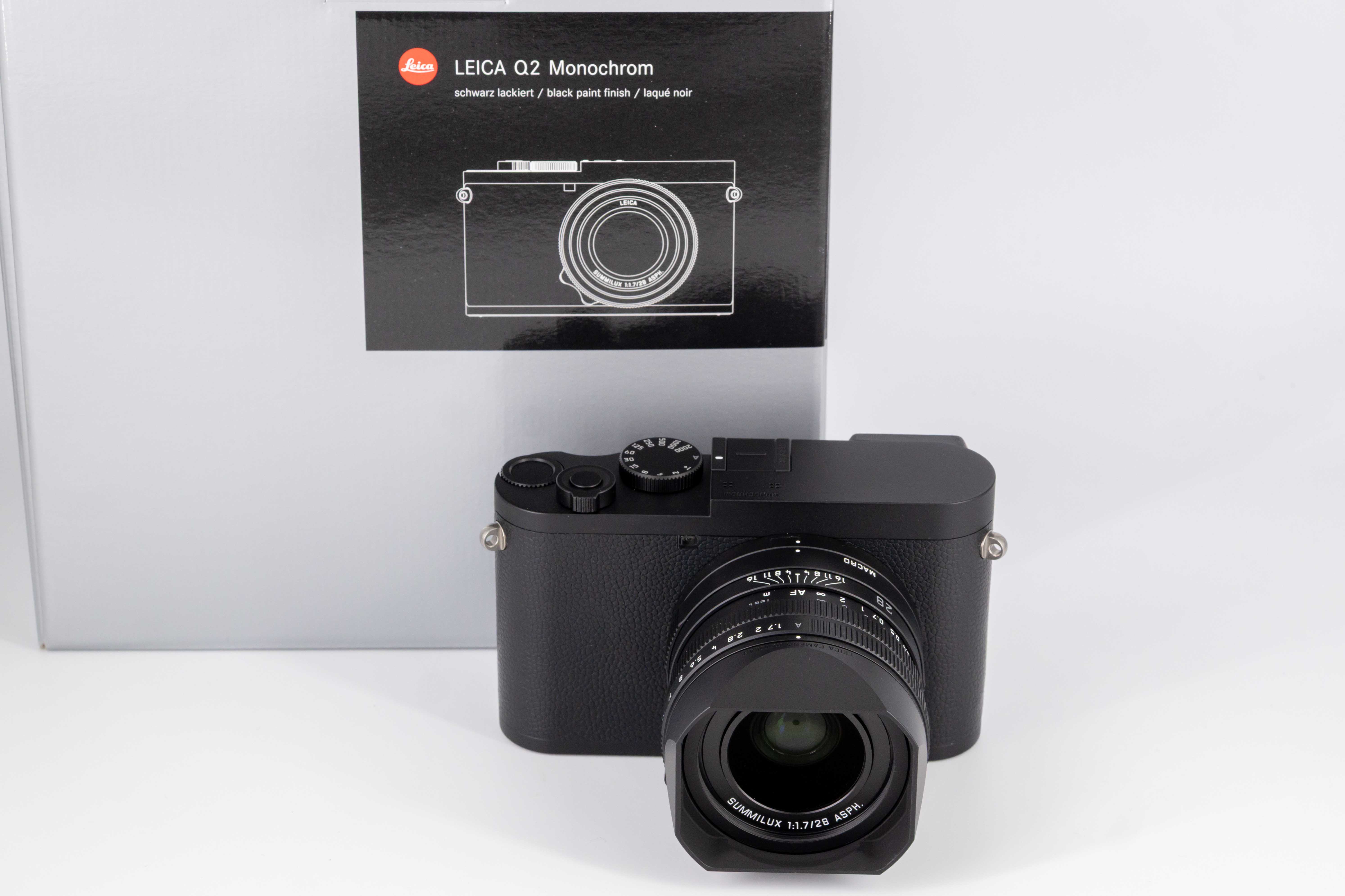 Q2 Monochrom, schwarz