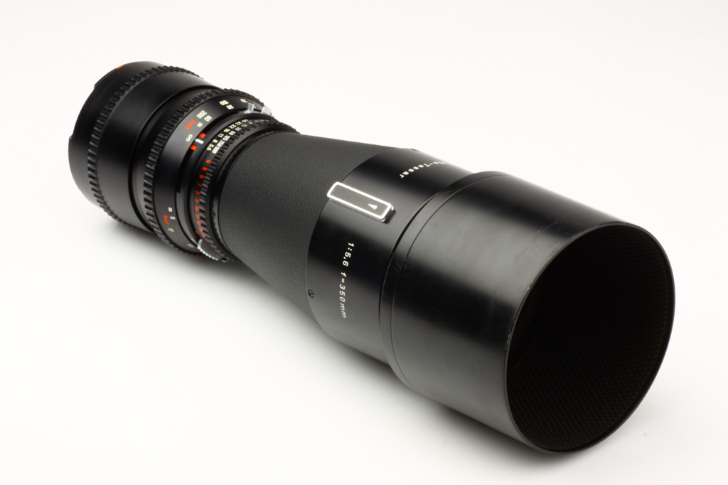 Carl Zeiss 350/5,6 Tele-Tessar T*