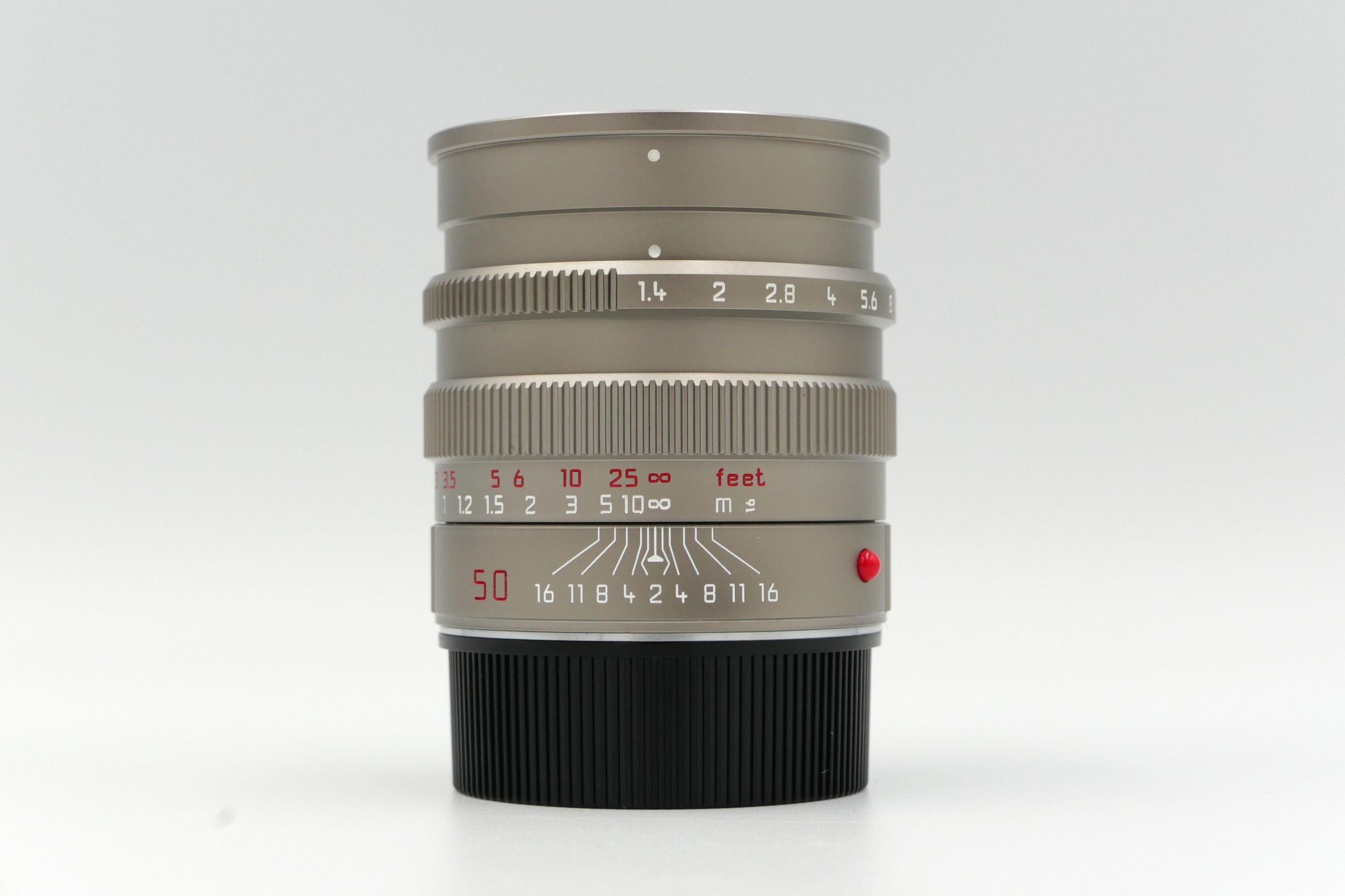 Leica Summilux-M f1.4 50mm, Titanium