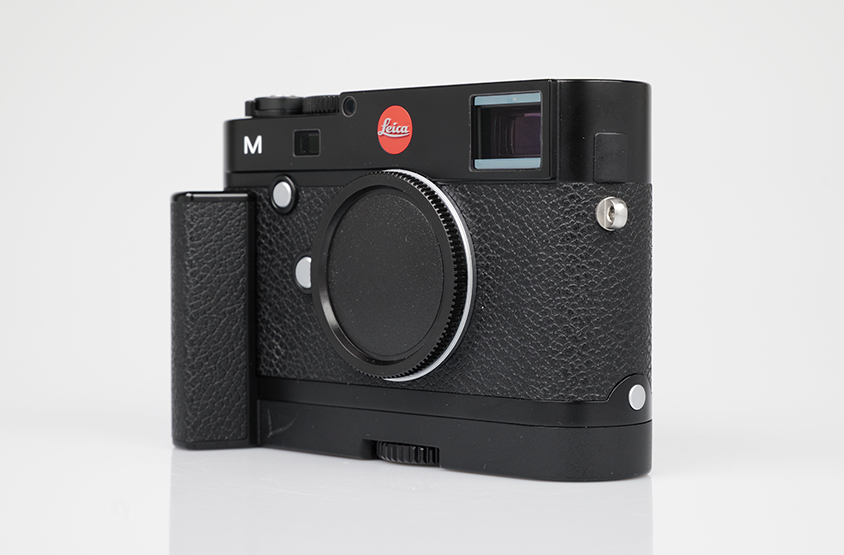Leica M (Type 240), black lacquered