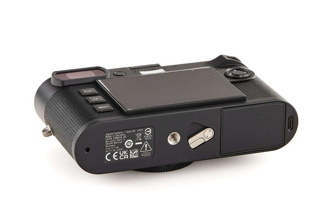 Leica M EV1 20229 black - like new with 2 years guarantee