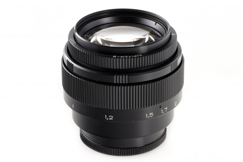 Jupiter-9 f. M42 85/2 black Jupiter-9 f. M42 85/2 black