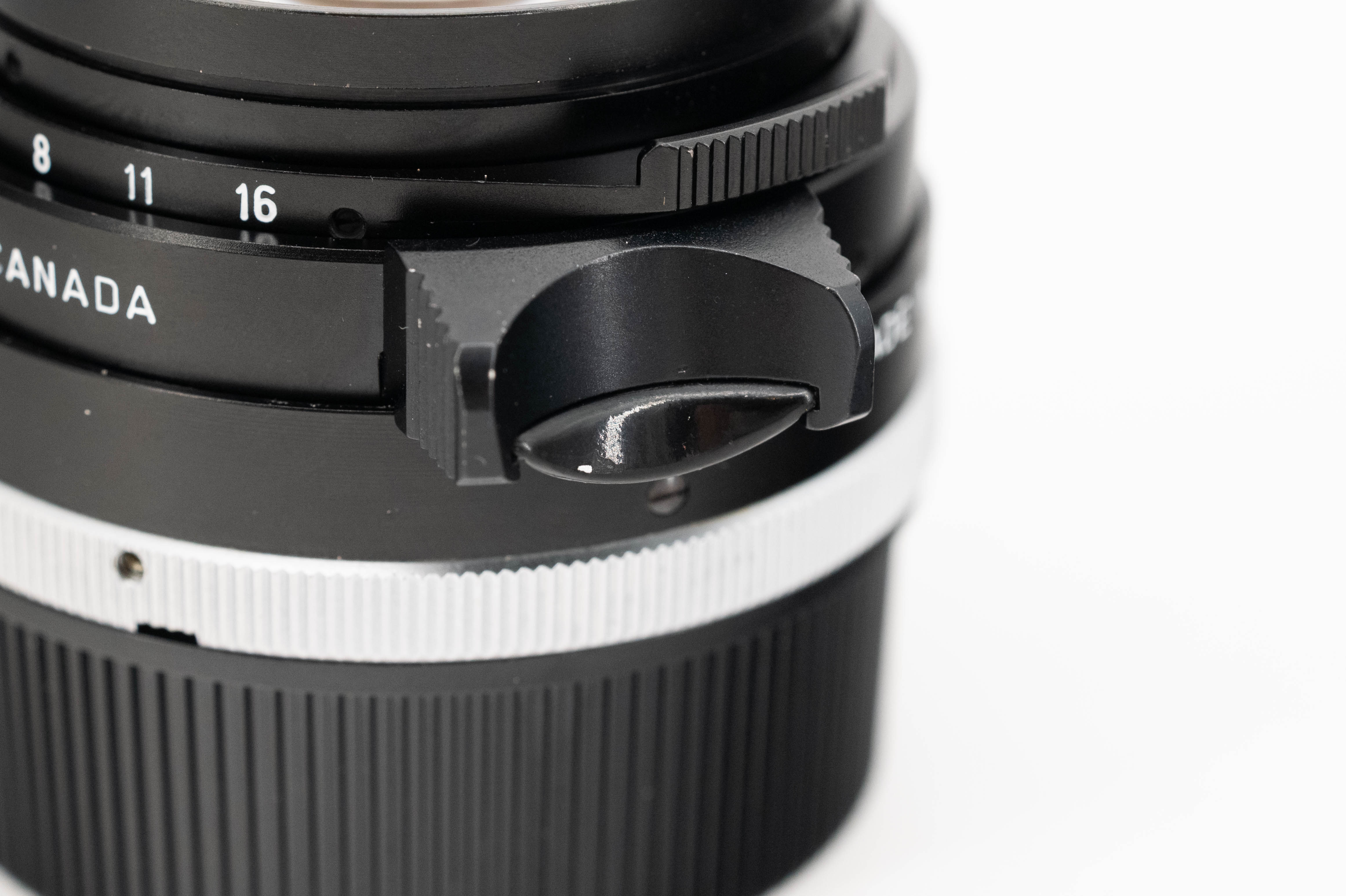 Leica Summilux-M 35mm f/1.4 Infinity Lock 11870