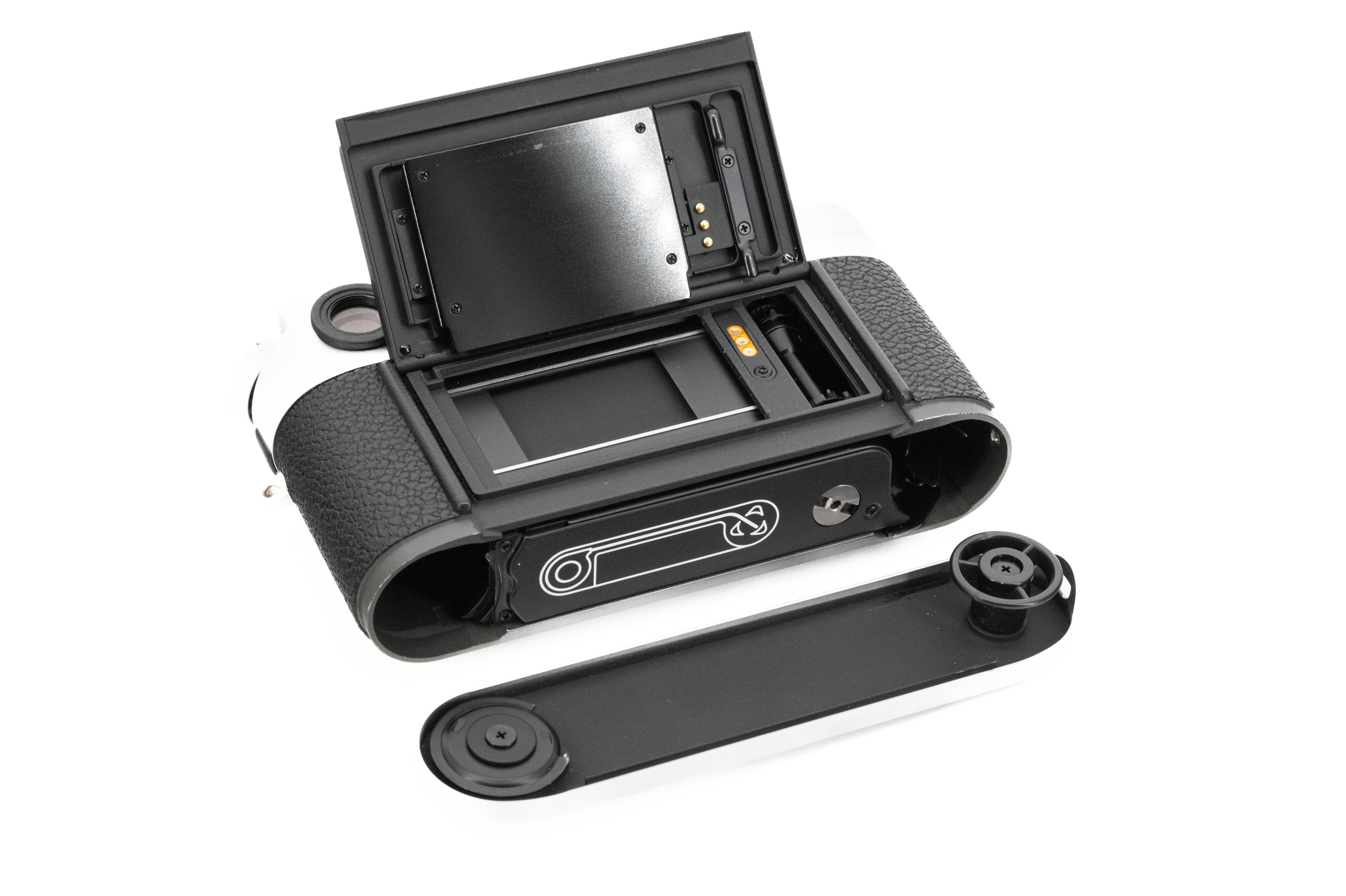 Leica M7 Silver Chrome 0.72x Japanese Market 10504