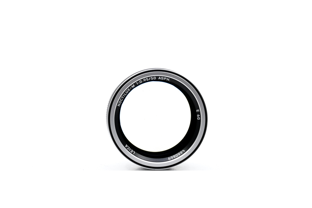 Leica Noctilux-M 0.95/50mm ASPH., silver Leica Noctilux-M 0.95/50mm ASPH., silver