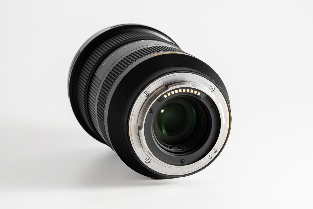 Leica SL2-S Kit (10880) mit Vario Elmarit SL 2.8/24-70mm (11189) (DEMO)