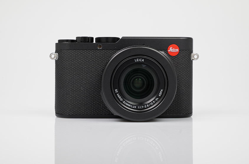 LEICA D-LUX 8, black lacquered