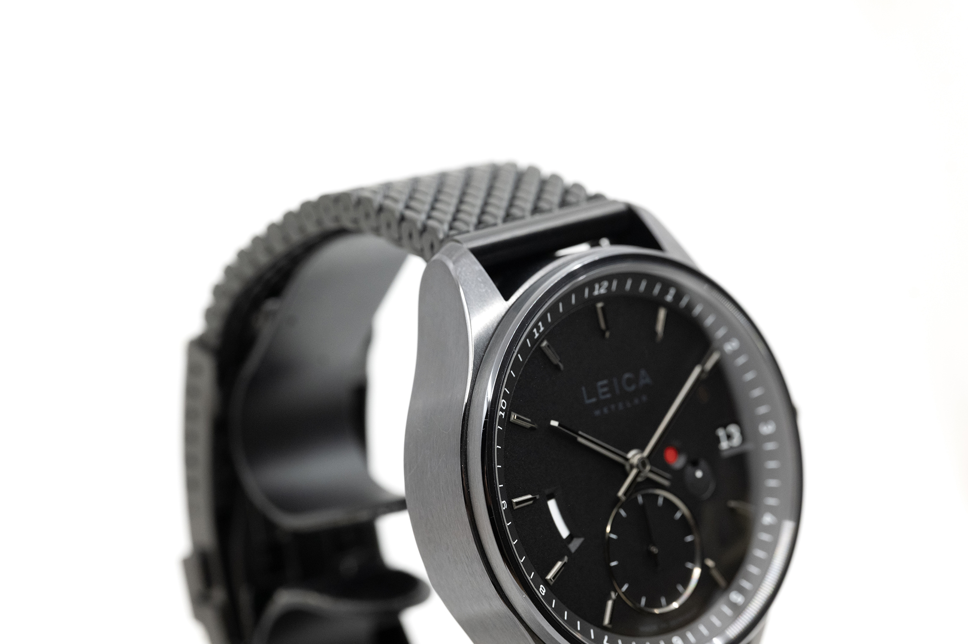 Leica ZM2 Monochrom / stainless steel Milanese strap (Ex-demo)
