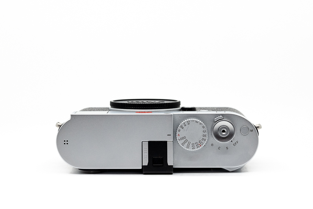 Leica M  (Typ 240), silbern verchromt