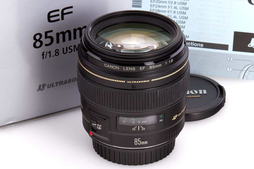 Canon EF 85/1,8 USM Canon EF 85/1,8 USM