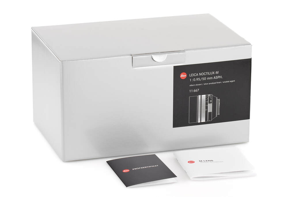 Leica Noctilux  chrome 11667 0,95/50mm 6-bit - with 2 years guarantee