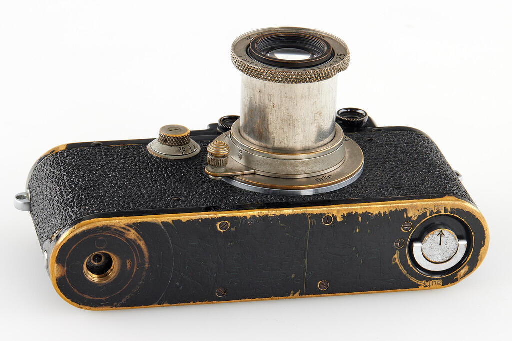 Leica III Mod. F outfit 'Erich Andres'