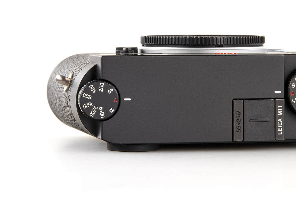 Leica M11 20200 black - like new with 2 years guarantee