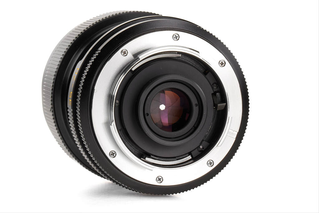 Leica Vario-Elmar-R 11244 3,5/35-70mm 1.Model