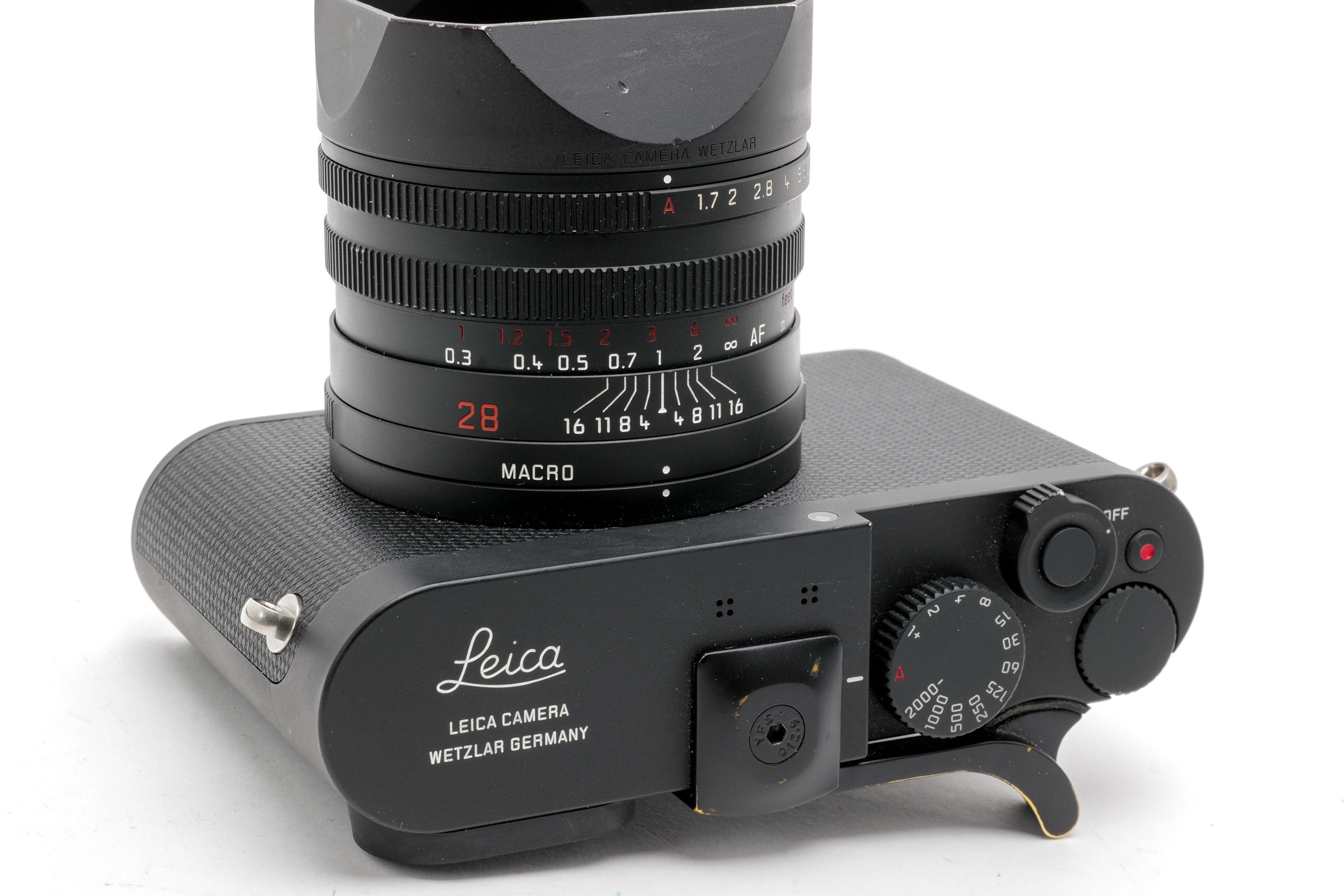 LEICA Q (Type 116), Q-P Edition, black | Leica Camera Classic