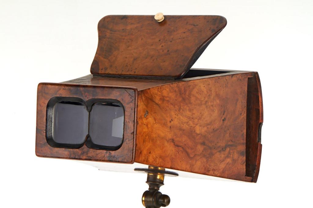 London Stereoscopic Co. Brewster-Pattern Viewer